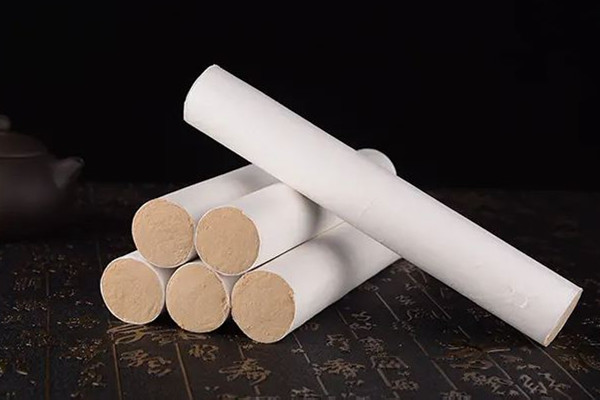 艾條的功效與作用 艾條對(duì)人體有害嗎 艾條的功效與作用 艾條對(duì)人體有害嗎