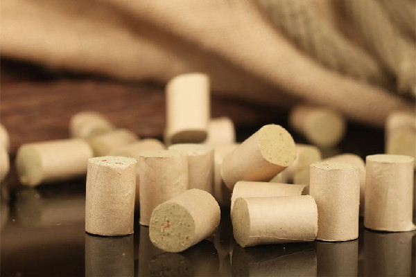 艾柱是用什么材料制作 艾柱是有煙的好還是無煙的好 艾柱是用什么材料制作 艾柱是有煙的好還是無煙的好