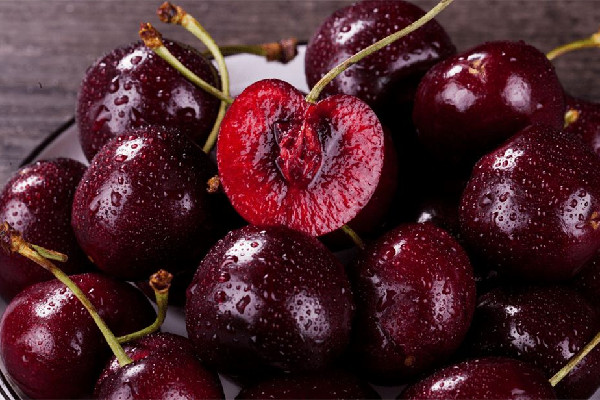 車?yán)遄右幌涠嗌馘X 車?yán)遄淤I了一箱怎么保存 車?yán)遄右幌涠嗌馘X 車?yán)遄淤I了一箱怎么保存