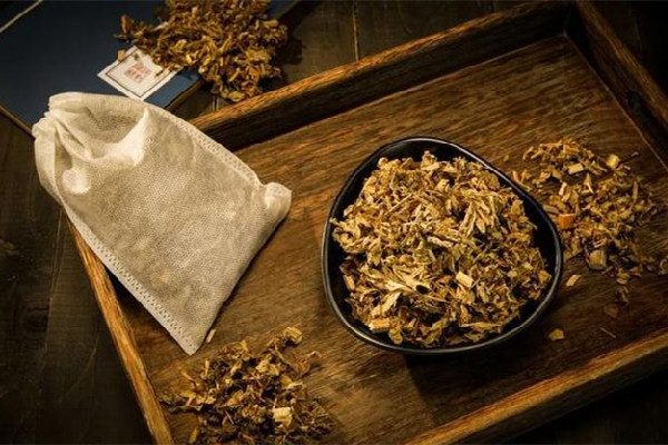 艾草熏房間要多長時(shí)間 艾草熏房間后需要通風(fēng)多久 艾草熏房間要多長時(shí)間 艾草熏房間后需要通風(fēng)多久