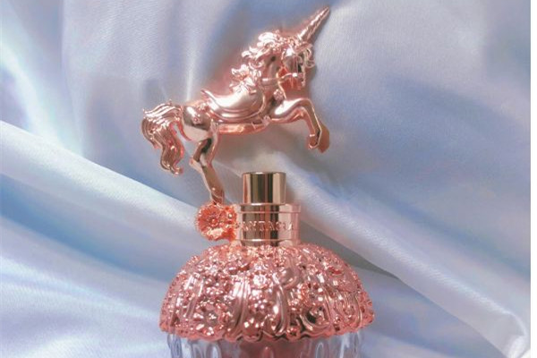 安娜蘇香水可以持續(xù)多久 安娜蘇香水怎么噴 安娜蘇香水可以持續(xù)多久 安娜蘇香水怎么噴