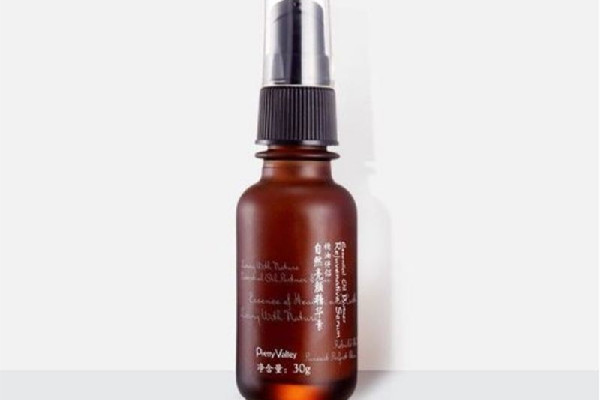 護(hù)膚精油可以抹頭發(fā)嗎 護(hù)膚精油對頭發(fā)有什么作用 護(hù)膚精油可以抹頭發(fā)嗎 護(hù)膚精油對頭發(fā)有什么作用