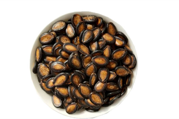 西瓜子吃多少合適 西瓜子有毒素嗎 西瓜子吃多少合適 西瓜子有毒素嗎