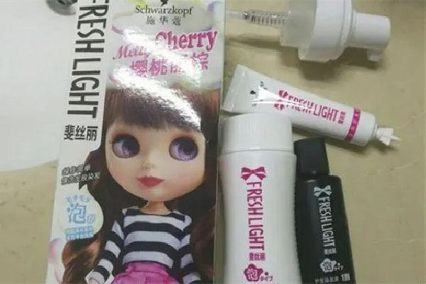 泡泡染發(fā)劑不上色怎么辦 泡泡染發(fā)劑不上色是什么原因 泡泡染發(fā)劑不上色怎么辦 泡泡染發(fā)劑不上色是什么原因