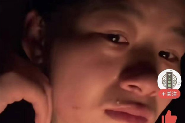 女孩稱因戴了弟弟帽子被母親打 重男輕女是什么時候開始的 女孩稱因戴了弟弟帽子被母親打 重男輕女是什么時候開始的