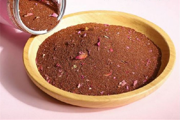 海藻面膜有什么副作用嗎 海藻面膜會導致過敏嗎 海藻面膜有什么副作用嗎 海藻面膜會導致過敏嗎