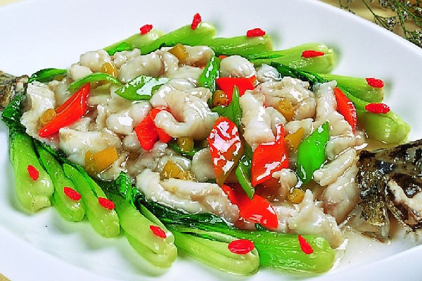 桂花魚可以煮湯喝嗎 桂花魚煮湯好還是清蒸好 桂花魚可以煮湯喝嗎 桂花魚煮湯好還是清蒸好