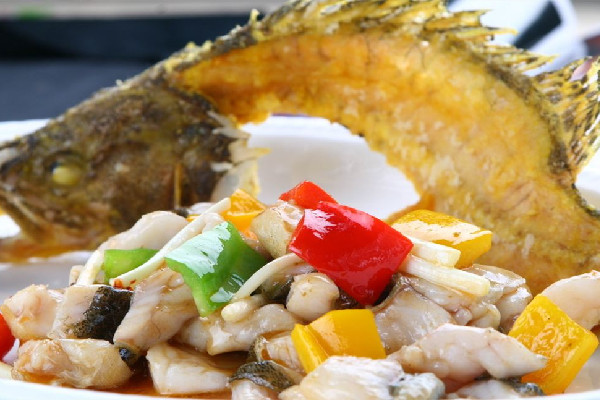 桂花魚適合清蒸還是紅燒 桂花魚做糖醋魚的做法 桂花魚適合清蒸還是紅燒 桂花魚做糖醋魚的做法