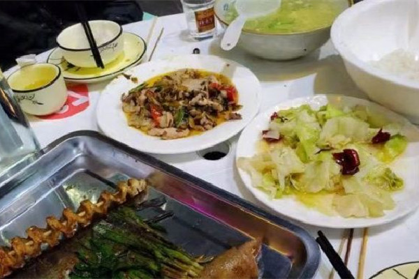 游客嫌菜難吃只愿付一半錢遭拒 炒菜怎么調(diào)味道才好吃 游客嫌菜難吃只愿付一半錢遭拒 炒菜怎么調(diào)味道才好吃