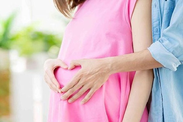 官方:鼓勵(lì)地方在降低生育成本上創(chuàng)新 生育成本有哪些 官方:鼓勵(lì)地方在降低生育成本上創(chuàng)新 生育成本有哪些