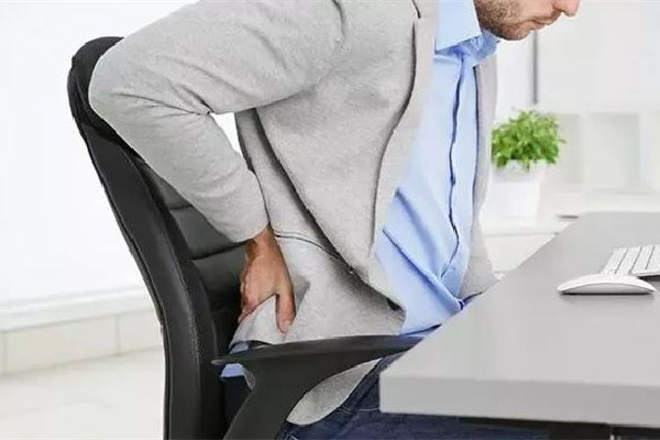 男子長期久坐后被診斷截癱 久坐腰疼怎么解決 男子長期久坐后被診斷截癱 久坐腰疼怎么解決