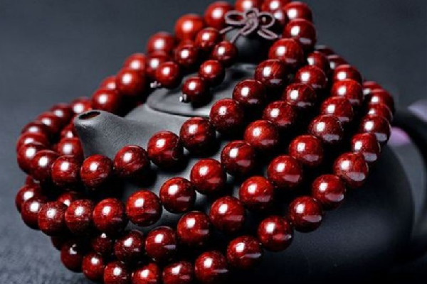 小葉紫檀手串是不是越重越好 小葉紫檀手串會(huì)沉水嗎 小葉紫檀手串是不是越重越好 小葉紫檀手串會(huì)沉水嗎