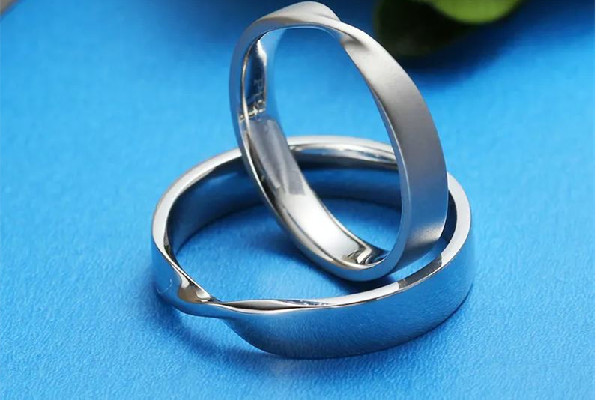 白金戒指怎么識別真假 白金戒指有什么標志 白金戒指怎么識別真假 白金戒指有什么標志