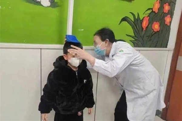 父母沒重視15歲兒子最終身高153 身高什么時(shí)候停止生長 父母沒重視15歲兒子最終身高153 身高什么時(shí)候停止生長