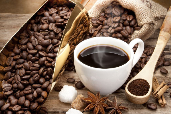 美式咖啡和意式咖啡的區(qū)別在于哪里 美式咖啡的口感與特點(diǎn) 美式咖啡和意式咖啡的區(qū)別在于哪里 美式咖啡的口感與特點(diǎn)