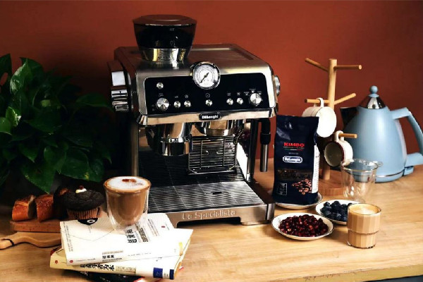 咖啡機(jī)家用什么品牌好 咖啡機(jī)多少錢(qián)一臺(tái)家庭用 咖啡機(jī)家用什么品牌好 咖啡機(jī)多少錢(qián)一臺(tái)家庭用