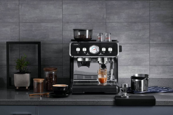 咖啡機(jī)家用什么品牌好 咖啡機(jī)多少錢(qián)一臺(tái)家庭用 咖啡機(jī)家用什么品牌好 咖啡機(jī)多少錢(qián)一臺(tái)家庭用