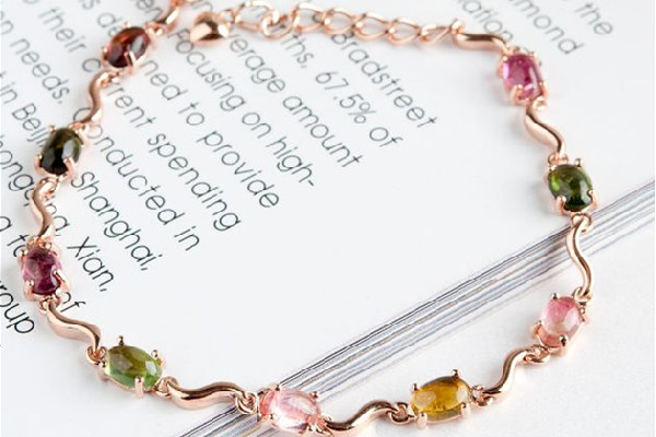 碧璽有收藏的價(jià)值嗎 碧璽什么樣子的值錢 碧璽有收藏的價(jià)值嗎 碧璽什么樣子的值錢