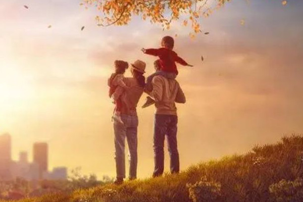 父母不給買鞋28歲女兒瞬間崩潰 父母和子女怎么相處好