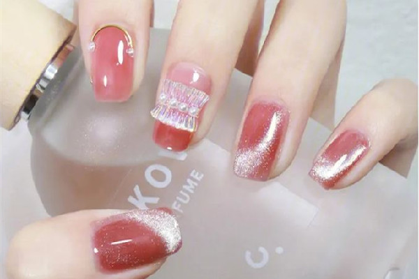 貓眼膠吸不出來什么原因 貓眼膠吸鐵石怎么用 貓眼膠吸不出來什么原因 貓眼膠吸鐵石怎么用