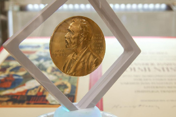 代表稱不要太在乎諾貝爾文學(xué)獎(jiǎng) 諾貝爾文學(xué)獎(jiǎng)的評(píng)判標(biāo)準(zhǔn) 代表稱不要太在乎諾貝爾文學(xué)獎(jiǎng) 諾貝爾文學(xué)獎(jiǎng)的評(píng)判標(biāo)準(zhǔn)