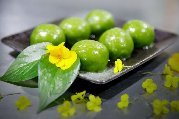 青團(tuán)包不起來(lái)是什么原因 青團(tuán)怎么包才不會(huì)露餡 青團(tuán)包不起來(lái)是什么原因 青團(tuán)怎么包才不會(huì)露餡