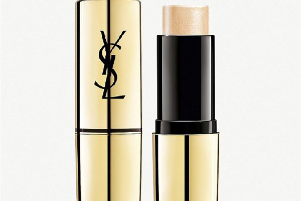 高光有必要買貴的嗎 高光可以用手涂嗎 高光有必要買貴的嗎 高光可以用手涂嗎