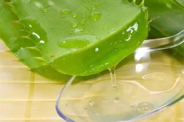 宣稱92%蘆薈膠只有0.41% 蘆薈膠是怎么做的 宣稱92%蘆薈膠只有0.41% 蘆薈膠是怎么做的