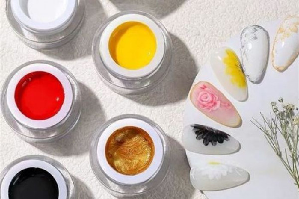 彩繪膠需要照燈嗎 彩繪膠要烤多久才干 彩繪膠需要照燈嗎 彩繪膠要烤多久才干