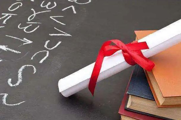 姐姐放棄考研做3份家教救重病弟弟 考研有年齡限制嗎 姐姐放棄考研做3份家教救重病弟弟 考研有年齡限制嗎