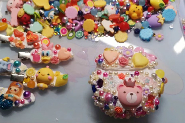 奶油膠是什么材質(zhì)做的 奶油膠是干什么的 奶油膠是什么材質(zhì)做的 奶油膠是干什么的