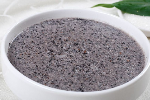 黑芝麻糊有營養(yǎng)嗎 黑芝麻糊是粗糧嗎 黑芝麻糊有營養(yǎng)嗎 黑芝麻糊是粗糧嗎