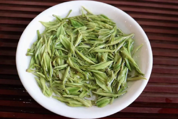 安吉白茶可以存放多長時間 安吉白茶放了三年還能喝嗎 安吉白茶可以存放多長時間 安吉白茶放了三年還能喝嗎