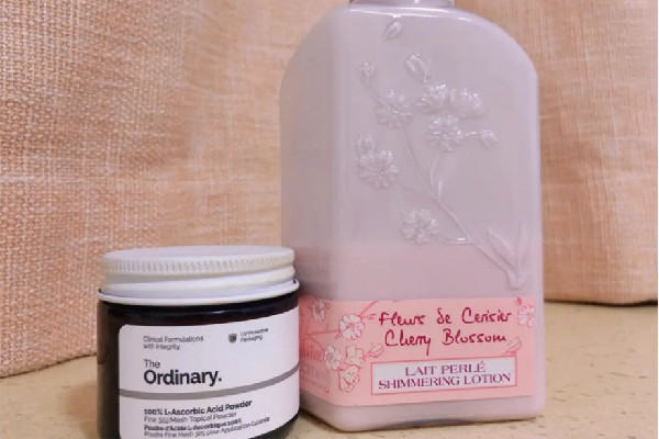 美白身體乳真的可以美白嗎 美白身體乳對身體有傷害嗎 美白身體乳真的可以美白嗎 美白身體乳對身體有傷害嗎