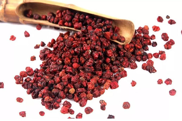 五味子是補腎陽還是補腎陰的 五味子適合什么人群喝 五味子是補腎陽還是補腎陰的 五味子適合什么人群喝