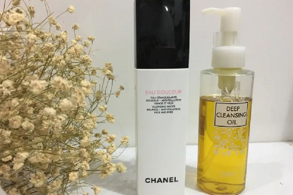 dhc卸妝油會破壞肌膚屏障嗎 dhc卸妝油可以去黑頭嗎 dhc卸妝油會破壞肌膚屏障嗎 dhc卸妝油可以去黑頭嗎