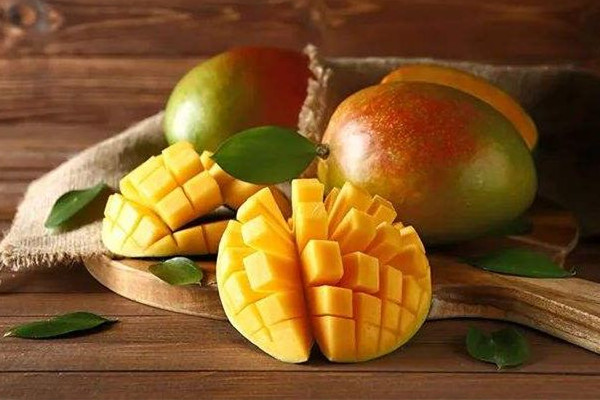 芒果怎么切方便吃 芒果切開后發(fā)現(xiàn)沒熟怎么辦 芒果怎么切方便吃 芒果切開后發(fā)現(xiàn)沒熟怎么辦