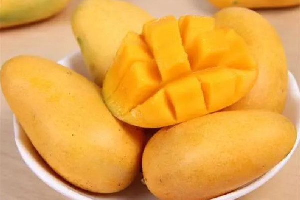 芒果怎么切方便吃 芒果切開后發(fā)現沒熟怎么辦