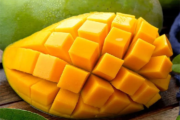 芒果吃起來有點苦還能吃嗎 芒果吃起來麻麻的是怎么回事 芒果吃起來有點苦還能吃嗎 芒果吃起來麻麻的是怎么回事