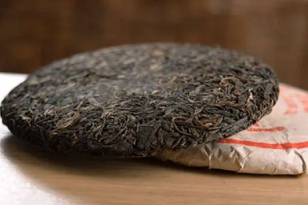 茶餅的正確撬法 茶餅用什么工具撬開