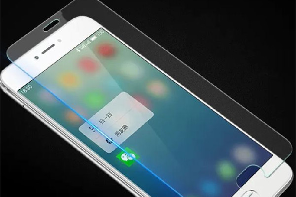 手機(jī)膜哪種好 手機(jī)膜水凝膜和鋼化膜哪個(gè)好