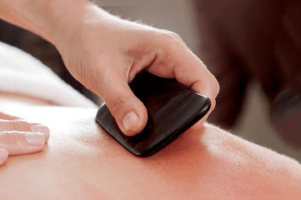 刮痧是補氣還是泄氣 刮痧對身體有害處嗎 刮痧是補氣還是泄氣 刮痧對身體有害處嗎