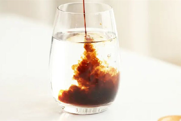 咖啡液和咖啡粉哪個(gè)好 咖啡液好不好 咖啡液和咖啡粉哪個(gè)好 咖啡液好不好