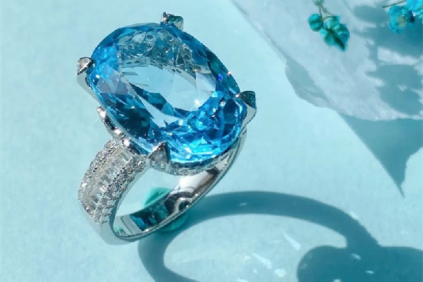 托帕石要怎么保養(yǎng) 托帕石可以用酒精擦拭嗎 托帕石要怎么保養(yǎng) 托帕石可以用酒精擦拭嗎