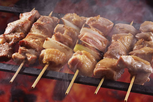 淄博燒烤店主勸退排隊(duì)顧客 淄博燒烤為什么火了 淄博燒烤店主勸退排隊(duì)顧客 淄博燒烤為什么火了