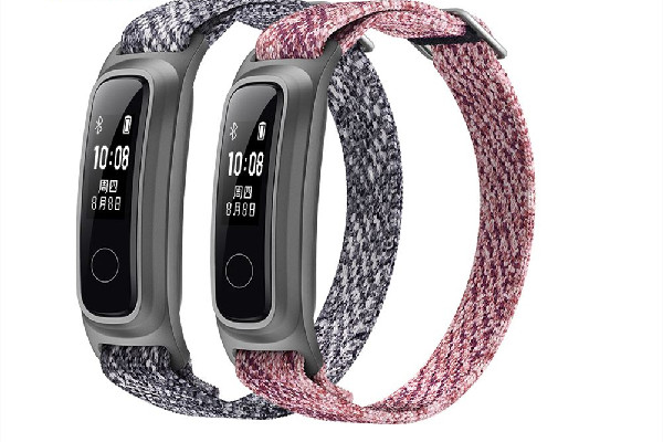 電子手環(huán)測(cè)量血壓準(zhǔn)嗎 電子手環(huán)的功能介紹 電子手環(huán)測(cè)量血壓準(zhǔn)嗎 電子手環(huán)的功能介紹