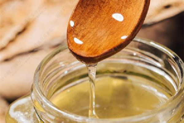 槐花蜜有什么功效和作用 槐花蜜可以解酒嗎 槐花蜜有什么功效和作用 槐花蜜可以解酒嗎