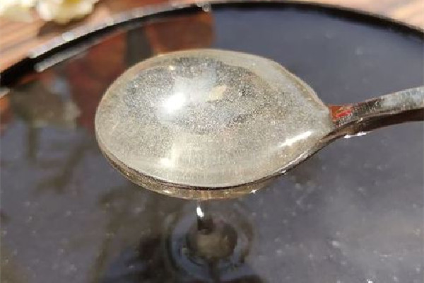 槐花蜜可以空腹喝嗎 槐花蜜什么時(shí)候喝最好 槐花蜜可以空腹喝嗎 槐花蜜什么時(shí)候喝最好