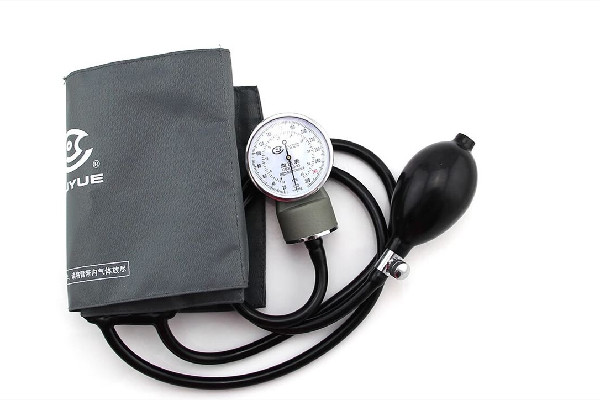 水銀血壓計(jì)怎么聽聲音 水銀血壓計(jì)要壓倒多少才松氣 水銀血壓計(jì)怎么聽聲音 水銀血壓計(jì)要壓倒多少才松氣