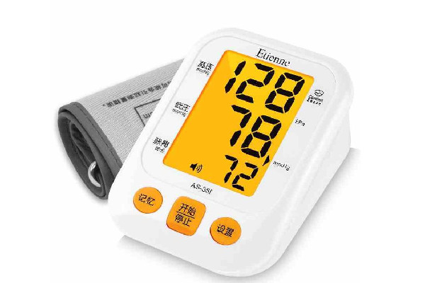 電子血壓計可以用多久 電子血壓計用久了需要校準(zhǔn)嗎 電子血壓計可以用多久 電子血壓計用久了需要校準(zhǔn)嗎